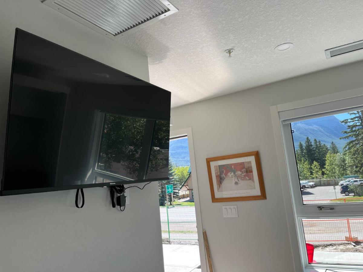 Mountain View Studio In Town キャンモア エクステリア 写真